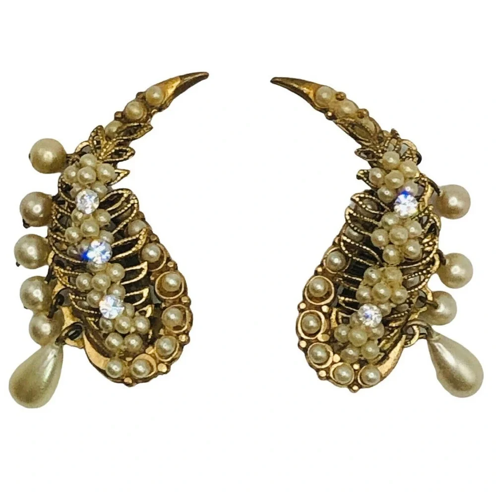 Vintage Crescent Shape Gold Tone Pearl Rhinestone Clip on Hug Ear Earrings